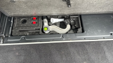 Land Rover Discovery 3.0 D300 R-Dynamic SE 5dr Auto Diesel Station Wagon